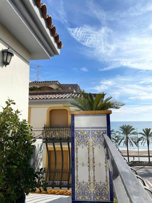 Cal Salmare Seafront Apartment With Rooftop Terrace And Pool カラフェル エクステリア 写真