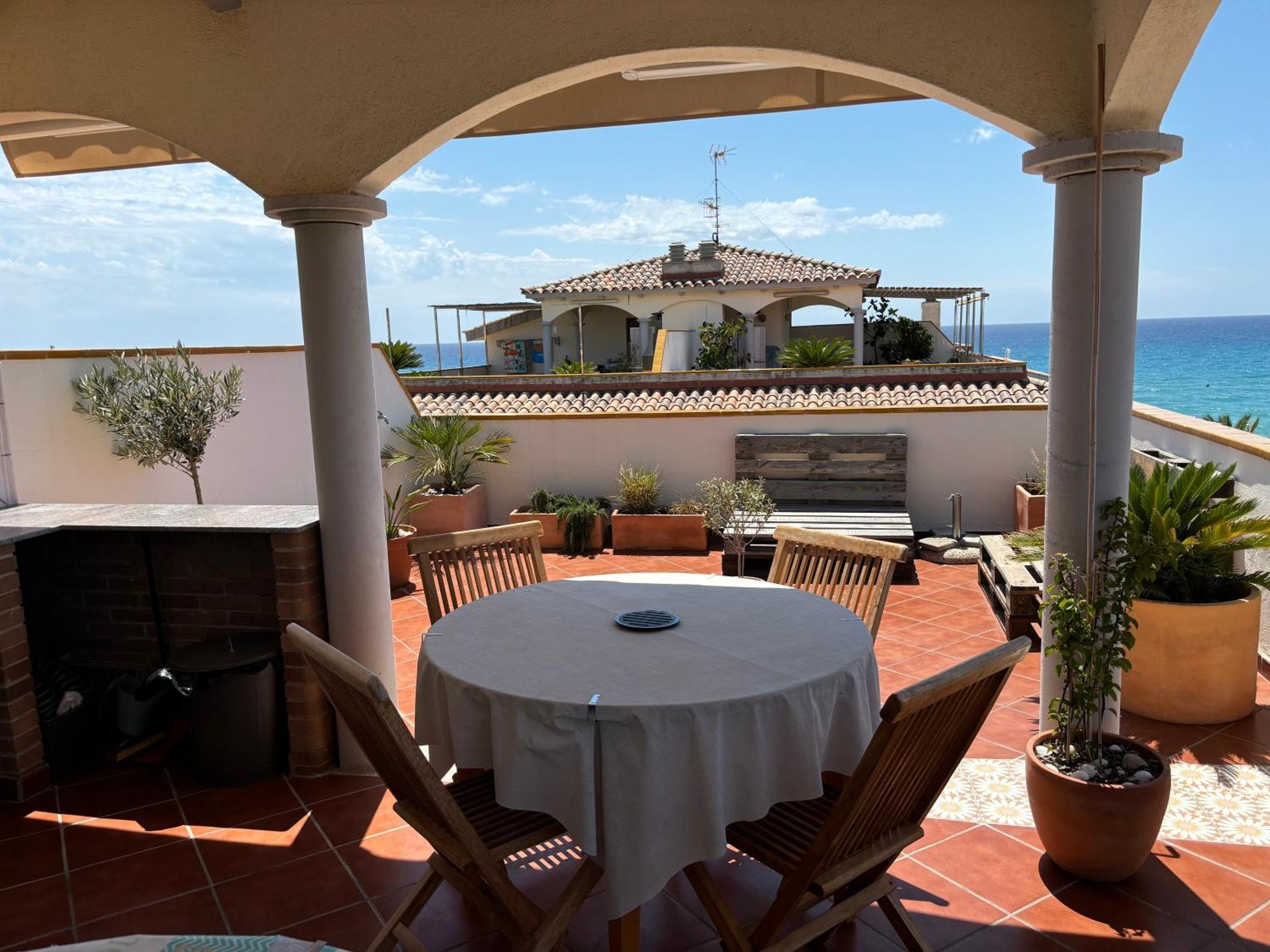 Cal Salmare Seafront Apartment With Rooftop Terrace And Pool カラフェル エクステリア 写真