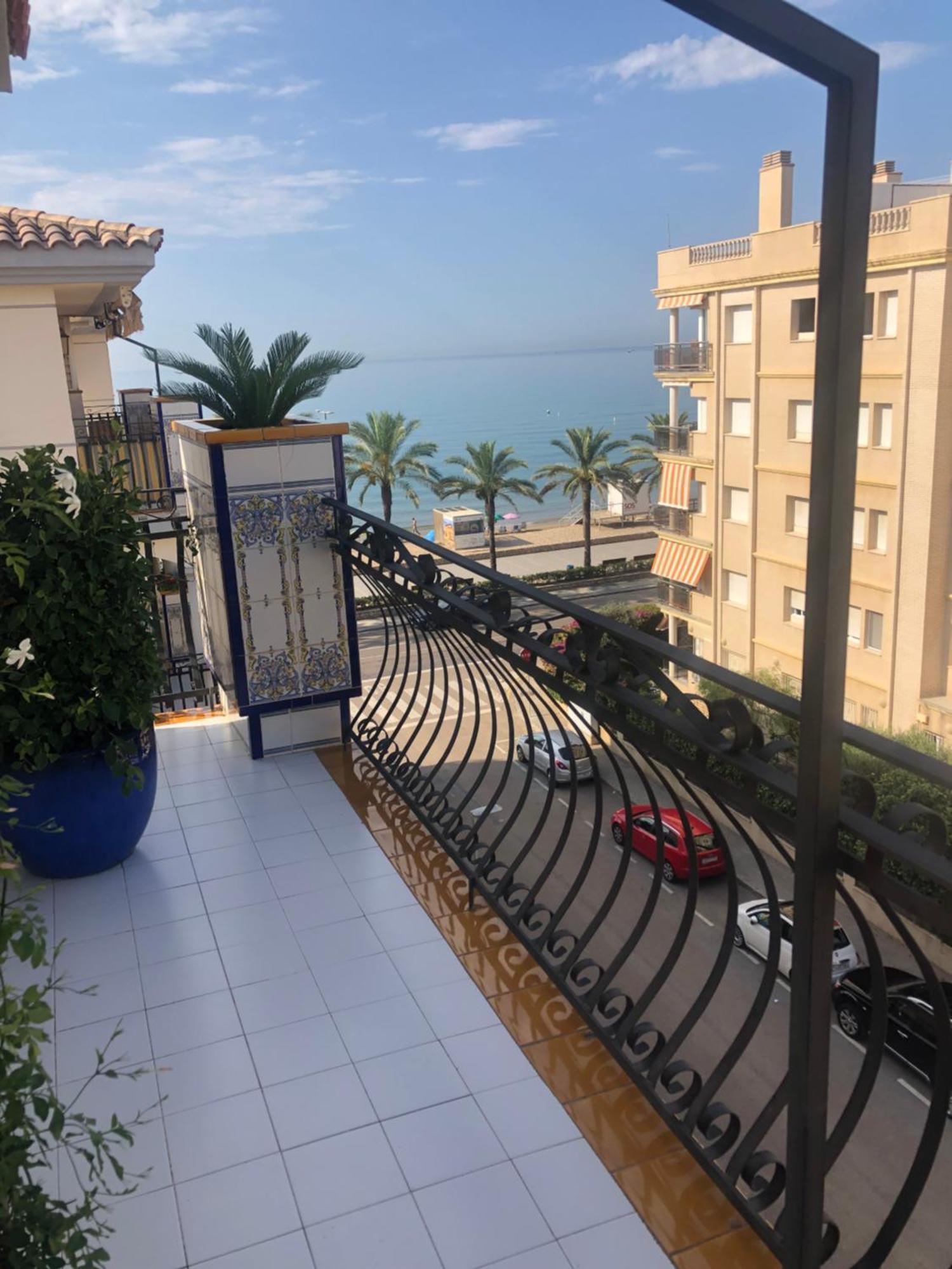 Cal Salmare Seafront Apartment With Rooftop Terrace And Pool カラフェル エクステリア 写真